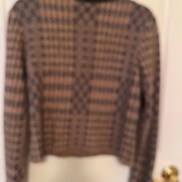 Pink & Gray houndstooth sweater/jacket. NWOT - Picture 2 of 3